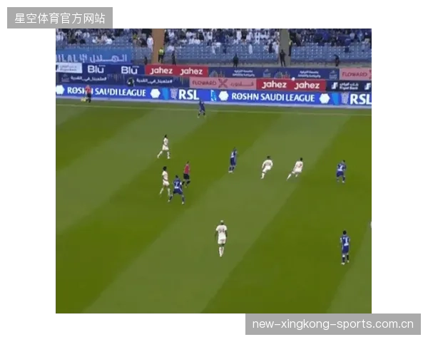 维拉评估C罗式空中统治:空中之王的力量与智慧 维拉评估C罗式空中统治:空中之王的力量与智慧